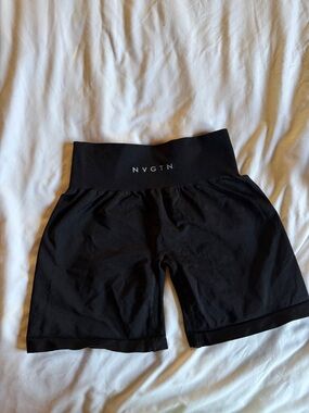 NVGTN Women's High-Rise Black Bike Shorts